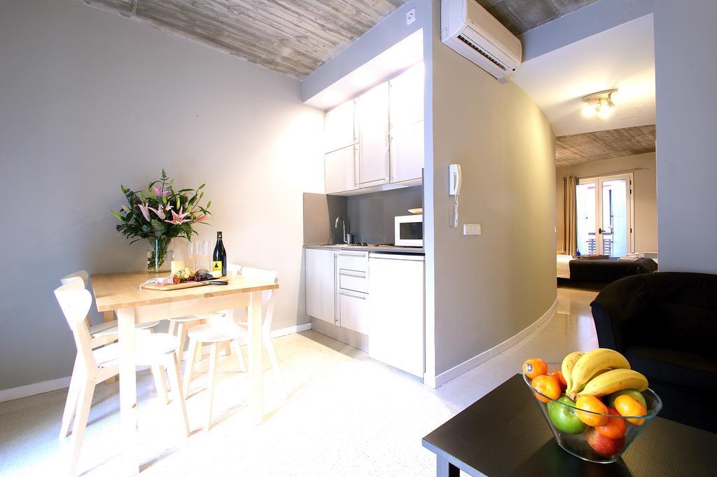 Borne Lofts Apartment Barcelona Bagian luar foto