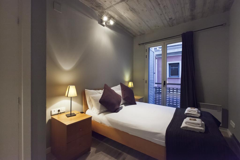 Borne Lofts Apartment Barcelona Bagian luar foto