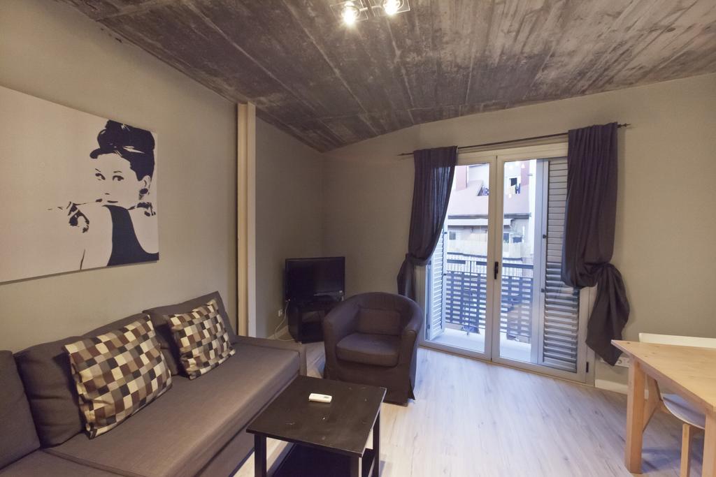 Borne Lofts Apartment Barcelona Bagian luar foto