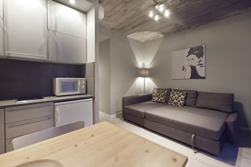 Borne Lofts Apartment Barcelona Bagian luar foto